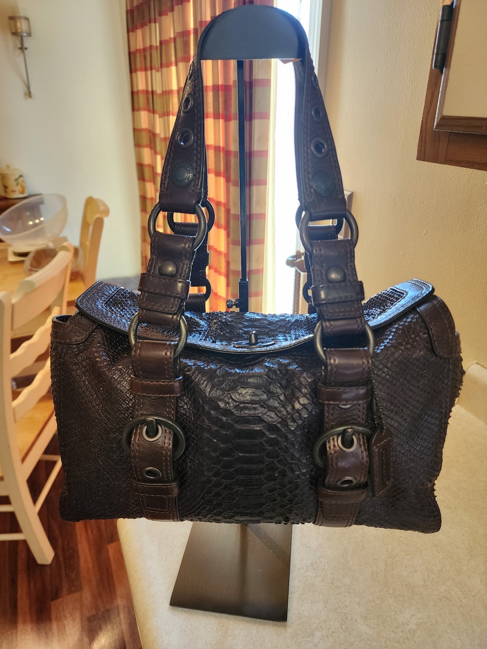 2007 limited edition Coach Chelsea Satchel featuring dark brown python-embossed - Picture 2 of 16